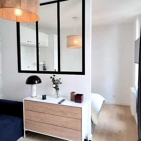 Grand Avec Terrasse - Gare - Metro - Wifi Тулуза